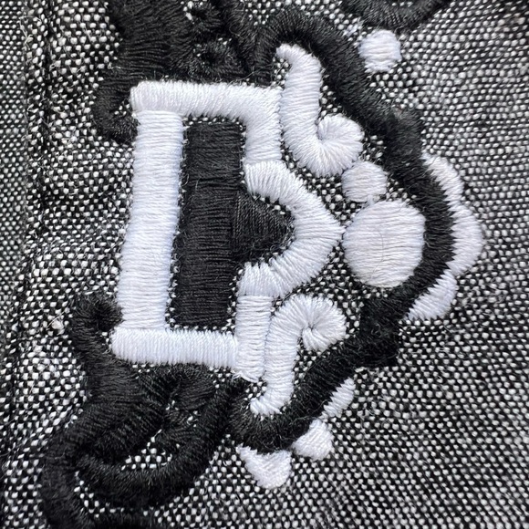 JM COLLECTION Lagenlook Embroidered Gray Linen V Neck Tunic Top Women’s 8 - Picture 7 of 9